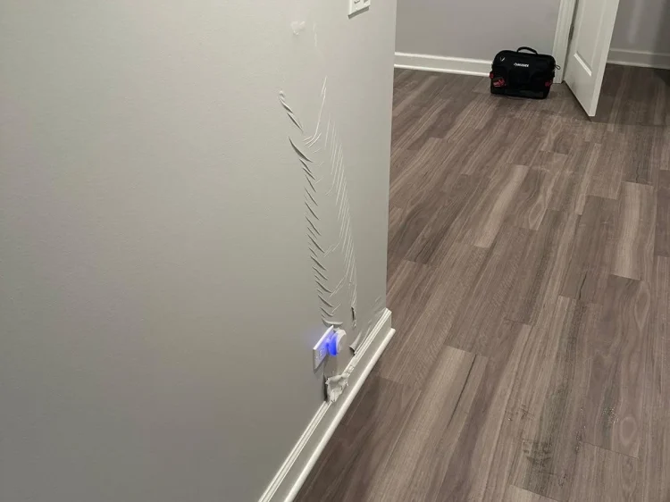 8b4334440dd93afe20230505-203-w13xhh